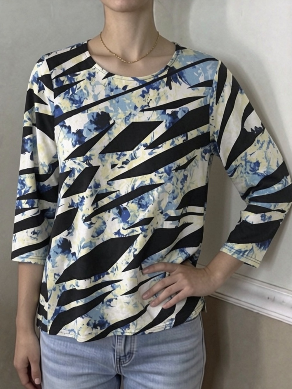 🤎 5 for $20! Alfani Blue Floral & Black Striped Long Sleeve Top